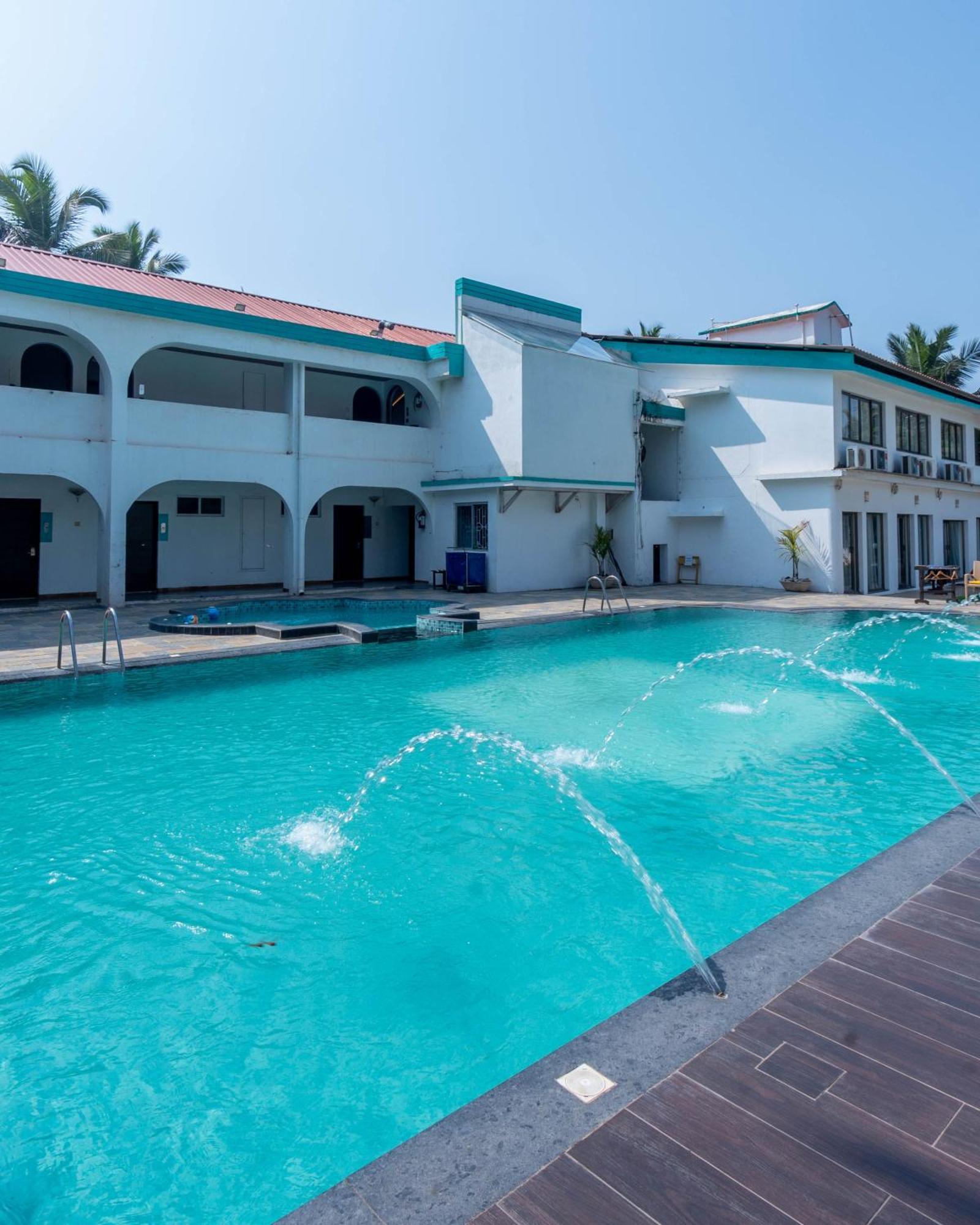 Longuinhos Beach Resort Colva Eksteriør bilde
